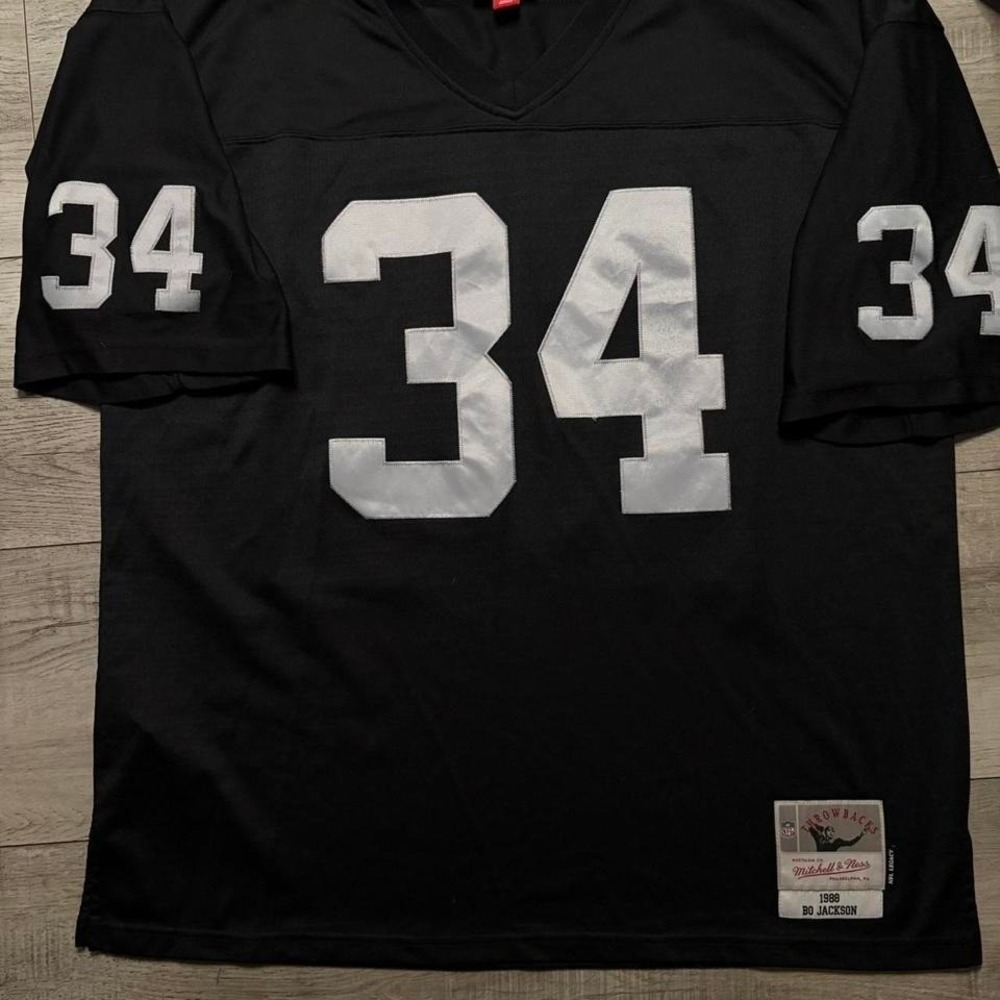 Rare 1988s black and white Oakland Raiders Bo Jackson jersey MEN SIZE 2XL